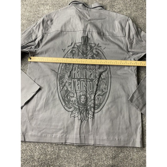 Disney Parks Shirt Jacket Mens Medium Gray Haunted Mansion Madame Leota Canvas - Picture 10 of 11